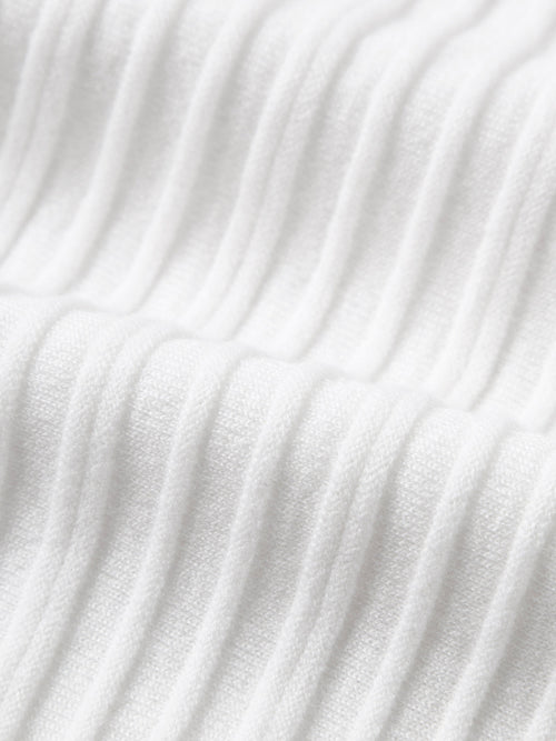 Carica immagine 1 in visualizzazione galleria. Ribbed High-Neck Sleeveless Top