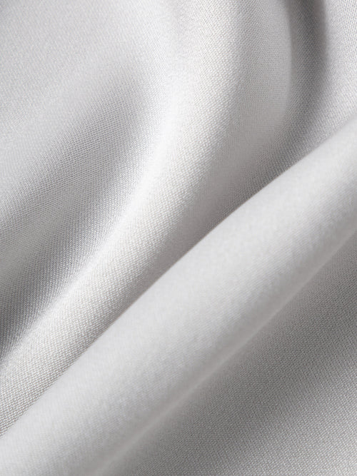 Charger l'image 1 dans la galerie. Tie-Neck Silk Shirt