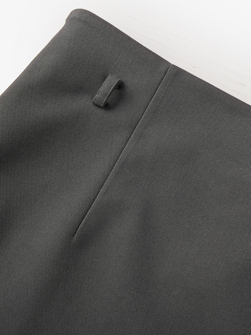 Charger l'image 1 dans la galerie. Women's Gray Straight Fit Middle Length Skirt