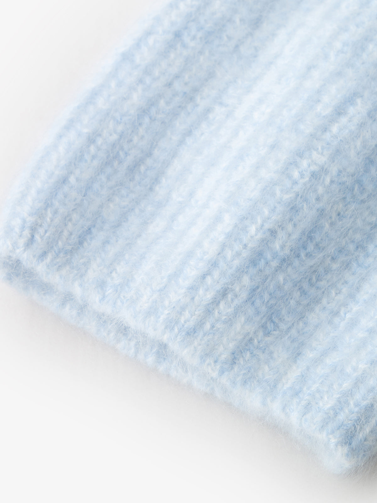 Women's Sky Blue Round Neck Long Sleeves 100% Cashmere Sweater