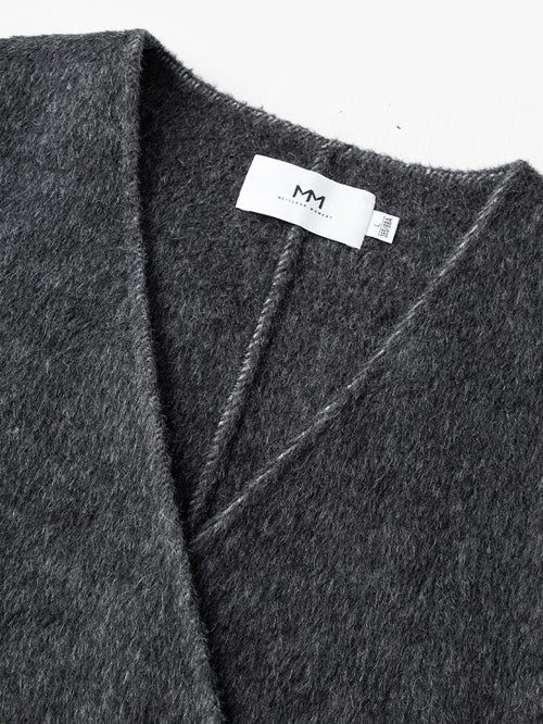 Charger l'image 1 dans la galerie. Manteau en laine et soie gris foncé