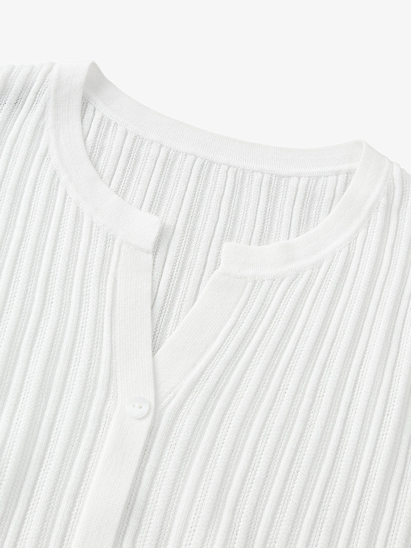 Women's White V Neck Short Sleeves Knit T-Shirt