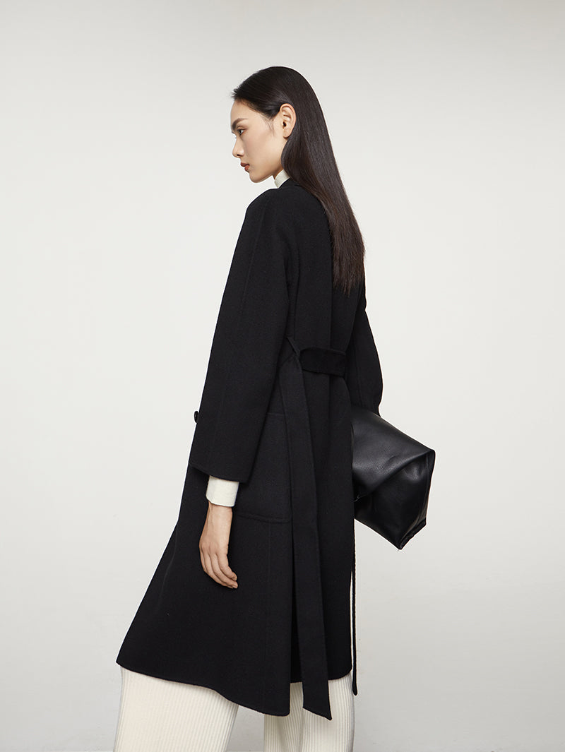 Women's Noir Round Neck Stripe Knitted Vest