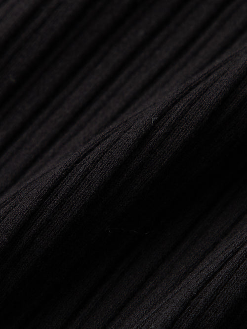 Charger l'image 1 dans la galerie. Veste en tricot noire à glissière