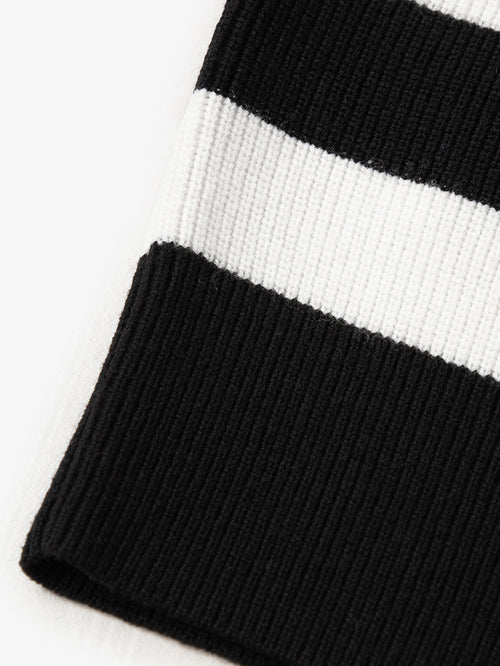 Carica immagine 1 in visualizzazione galleria. Women's Black Stripe Polo Zipper Neck Sleeveless Knitted Sweater、