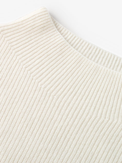 Load image 1 in gallery view. White raw velvet sweater, round neck, long sleeves, 100% cashmere