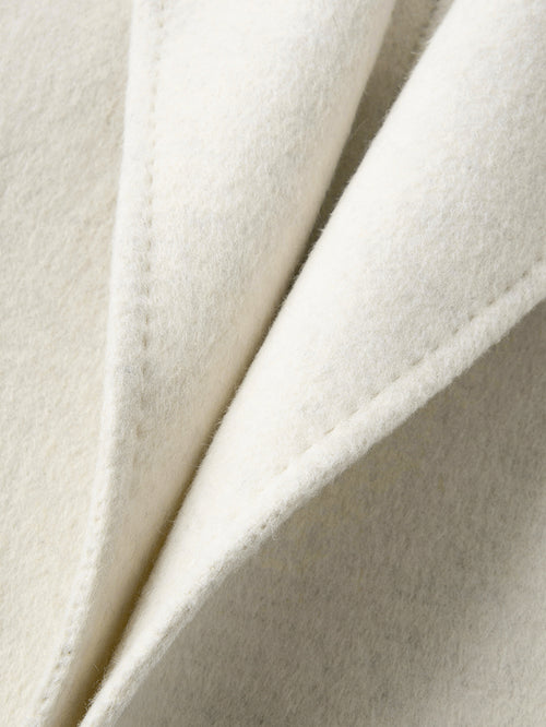 Charger l'image 1 dans la galerie. Women's White Belted Wool Coat with Hood