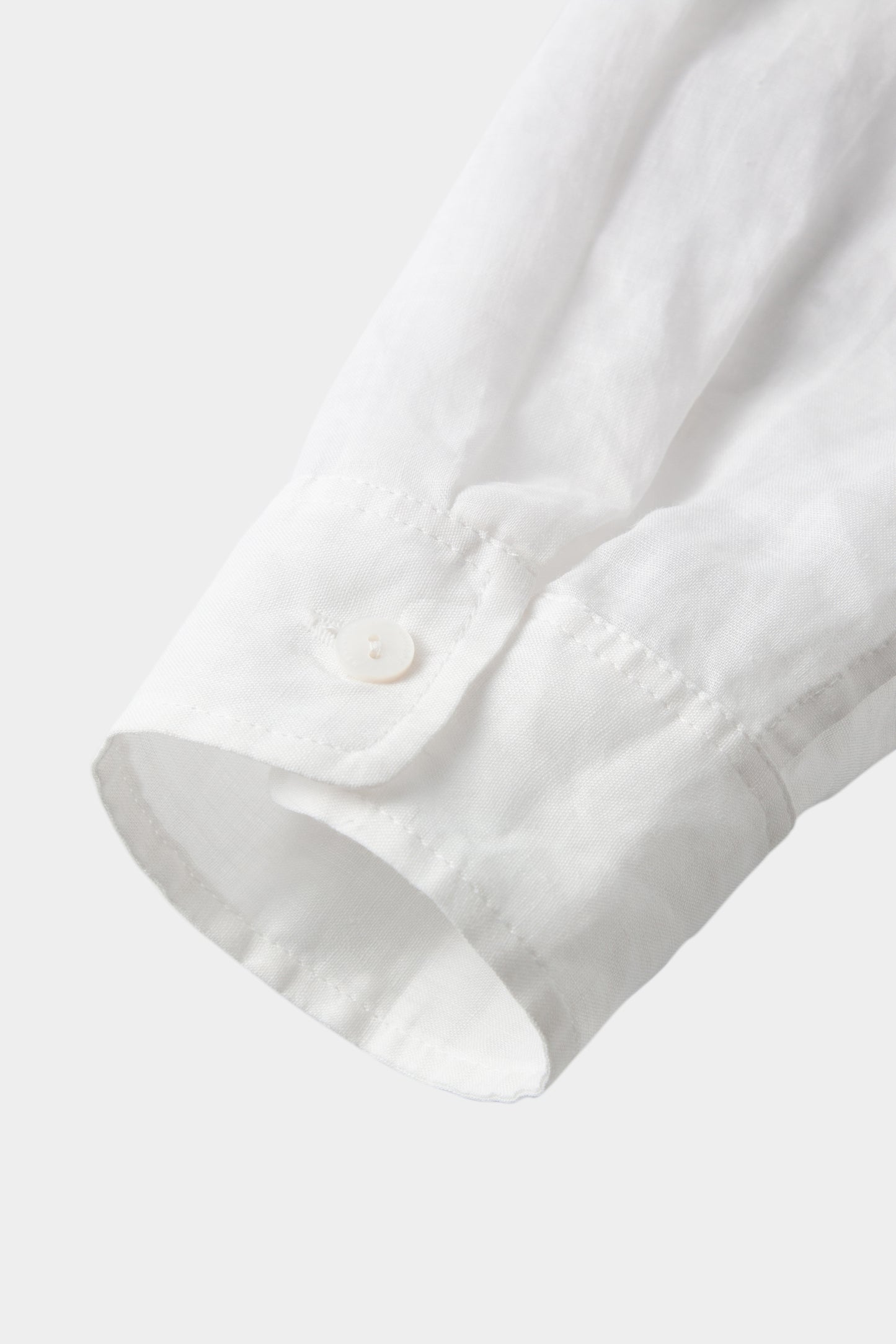 Classic Ramie Button-Down Shirt