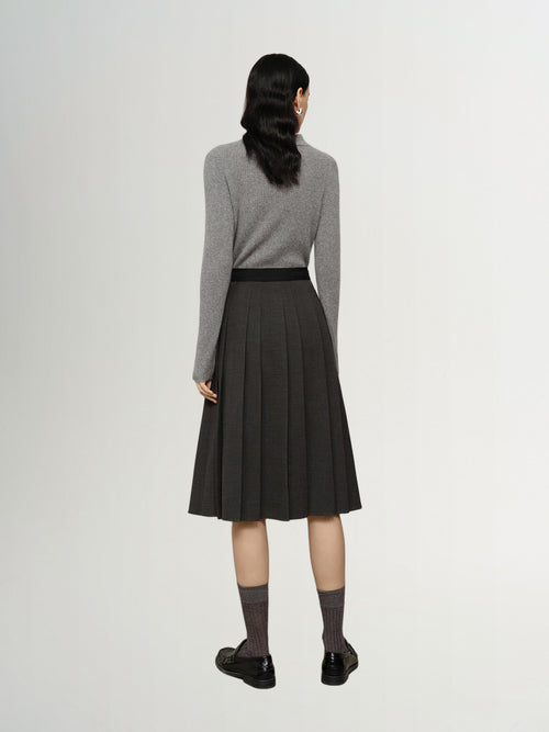 Load image 1 in gallery view. Smoky gray cashmere sweater