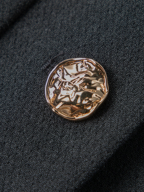Charger l'image 1 dans la galerie. Veste courte en tweed, grise, col rond, manches longues