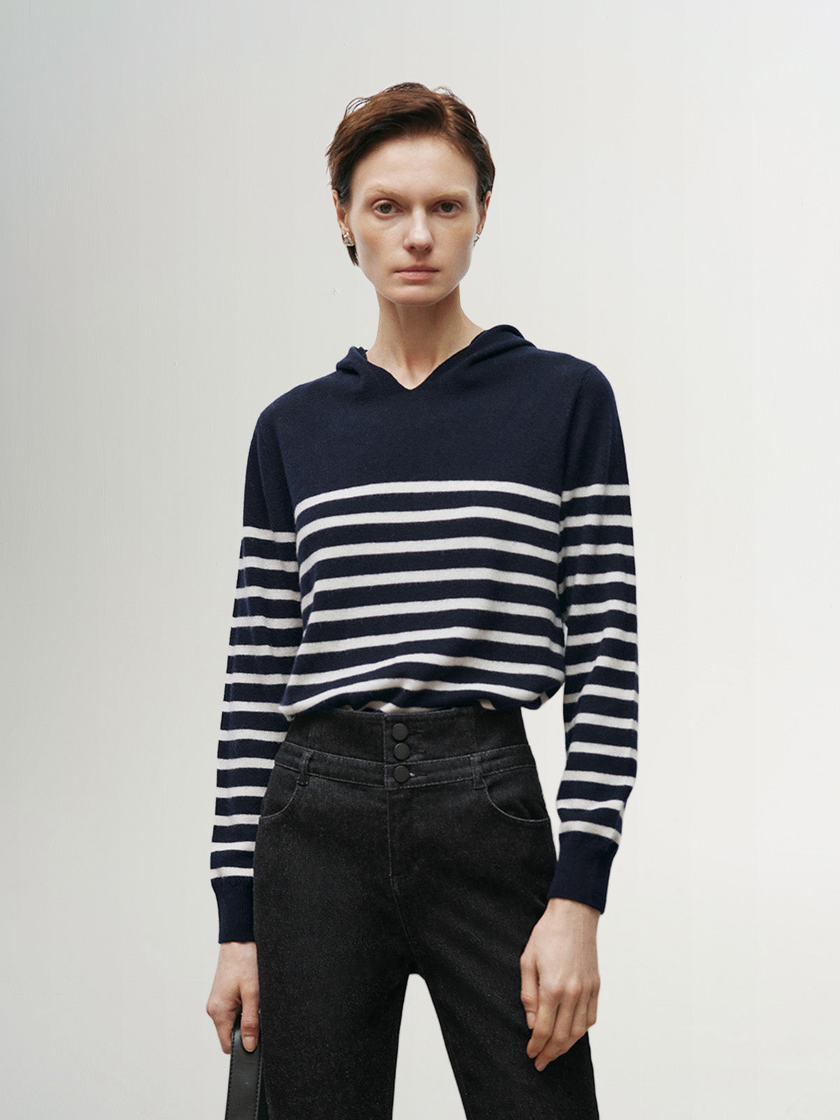 Pull à capuche marinière