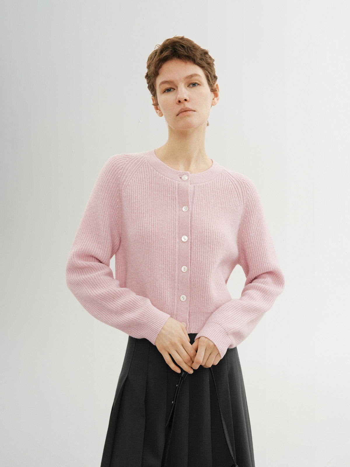 Cardigan casual en laine de mouton peony