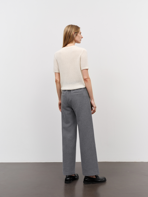 Load image 1 in gallery view. Lightweight Cashmere-Silk Short-Sleeve Sweater