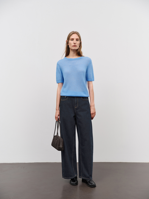 Load image 1 in gallery view. Lightweight Cashmere-Silk Short-Sleeve Sweater