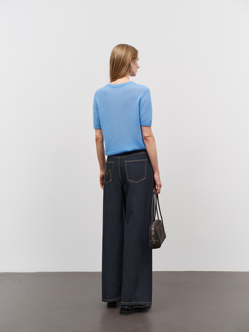Load image 1 in gallery view. Lightweight Cashmere-Silk Short-Sleeve Sweater