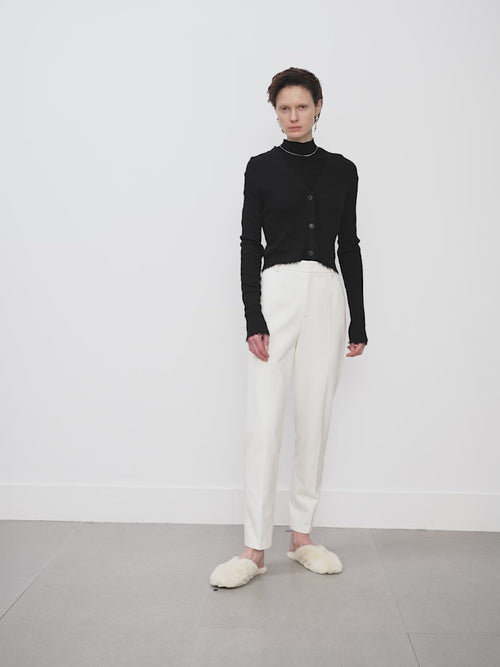 Load image 1 in gallery view. White pants