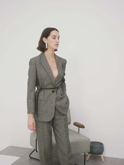 Charger l'image 1 dans la galerie. Women's Gray Peak Lapel Single Breasted Blazer
