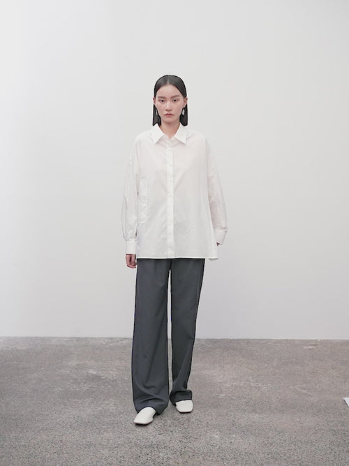 Charger l'image 1 dans la galerie. Women's White 100% Cotton Classic Collar Long Sleeve Blouse
