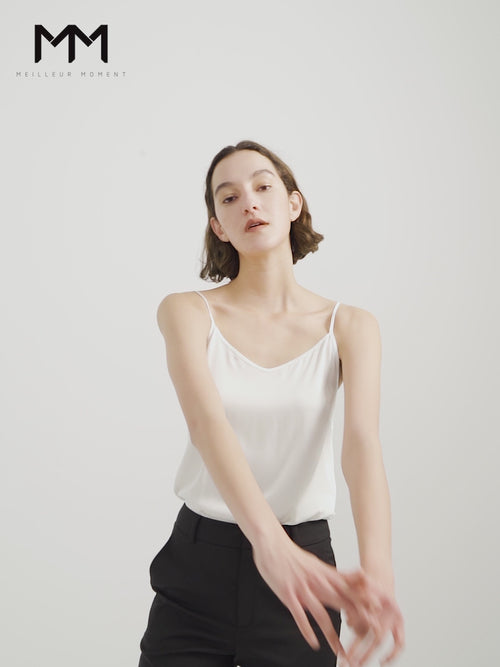 Load image 1 in gallery view. Sleeveless silk top, white, summer