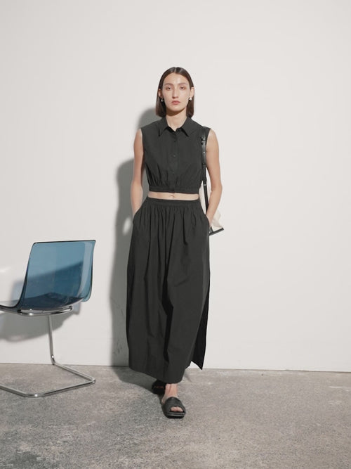 Charger l'image 1 dans la galerie. Women's Black Classic Collar Sleeveless Short Shirt