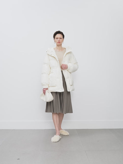 Load image 1 in gallery view. White hooded down jacket