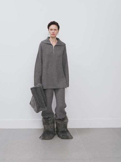 Load image 1 in gallery view. Women's Gray Wide Leg 100% Wool Knitted Pants