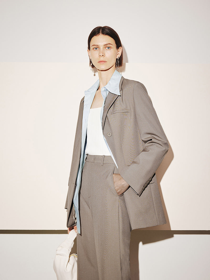 Women's Khaki Peak Lapel Classic Fit Woolen Blazer