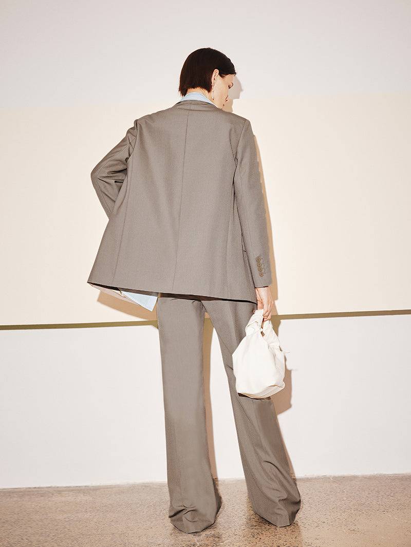 Women's Khaki Peak Lapel Classic Fit Woolen Blazer