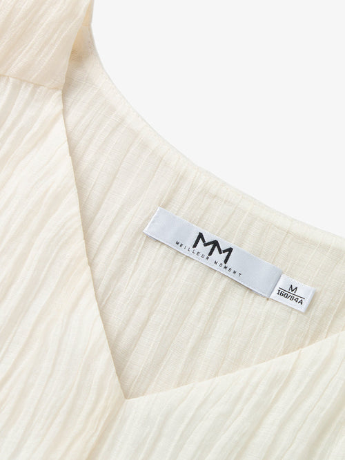 Charger l'image 1 dans la galerie. Women's White V Neck Pleat Deisgn Long Sleeve Blouse